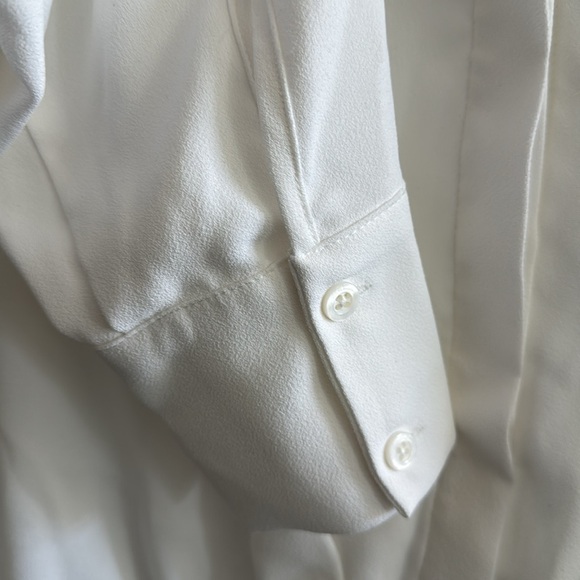 Dynamite White Cropped Long Sleeve Notched Collar Shirt - Picture 7 of 8